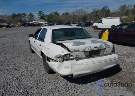 2005 Ford Crown Victoria Standard from USA, damaged, VIN 2FAFP73W95X147950